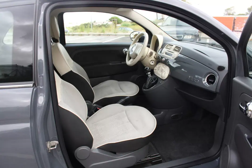 Fiat 500 2015 - 7700 EUR, 114884 km - 114884km - foto 9 de 19