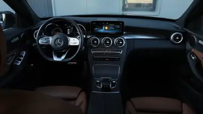 Mercedes-Benz C 220 2020 - 29000 EUR, 169000 km - AUTO.MOTO.pt - 169000km - foto 36 de 42
