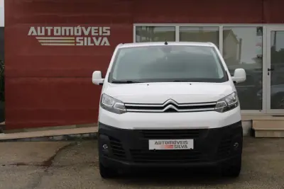 Citroën Jumpy 2016 - 13990 EUR, 148000 km - AUTO.MOTO.pt - 148000km - foto 4 de 22
