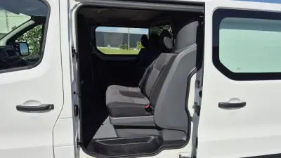 Renault Trafic 2.0 DCI L2 H1 2019 - 24900 EUR, 125914 km - AUTO.MOTO.pt - 125914km - foto 13 de 20