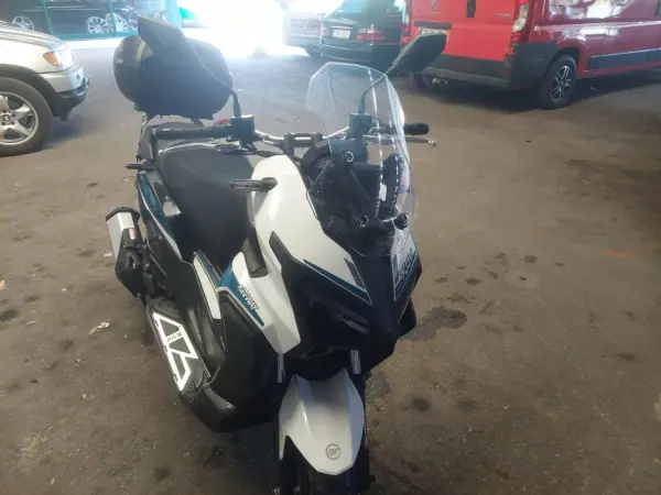 2025 - 3000 EUR, 678 km - AUTO.MOTO.pt - 678km - foto 3 de 6