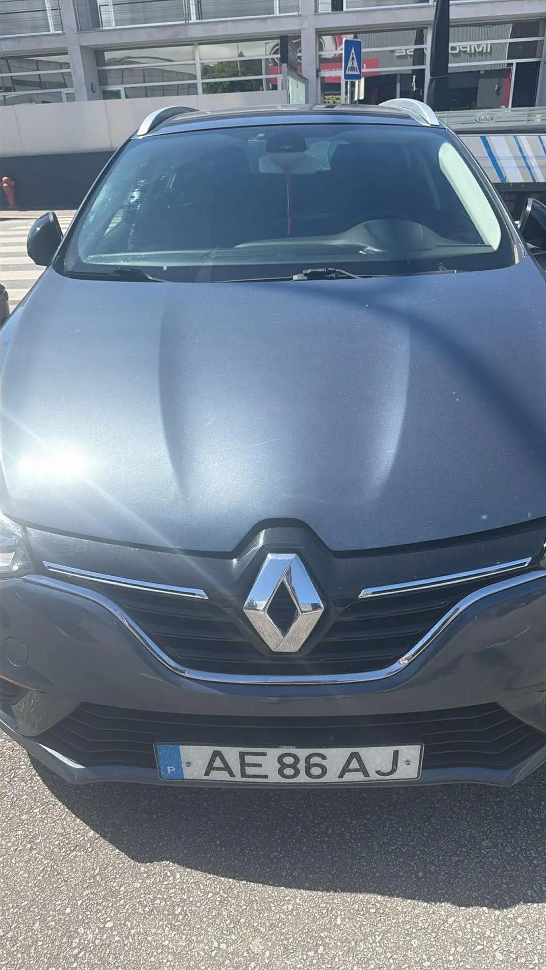 Renault Mégane 2020 - 11500 EUR, 172000 km - AUTO.MOTO.pt - 172000km - foto 1 de 8
