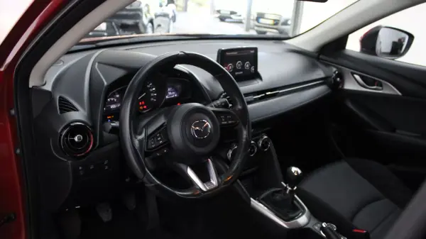 Mazda CX-3 2017 — foto 2 de 24