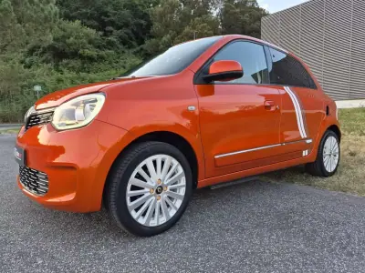 Renault Twingo 2021 - 13499 EUR, 55410 km - AUTO.MOTO.pt - 55410km - foto 11 de 32