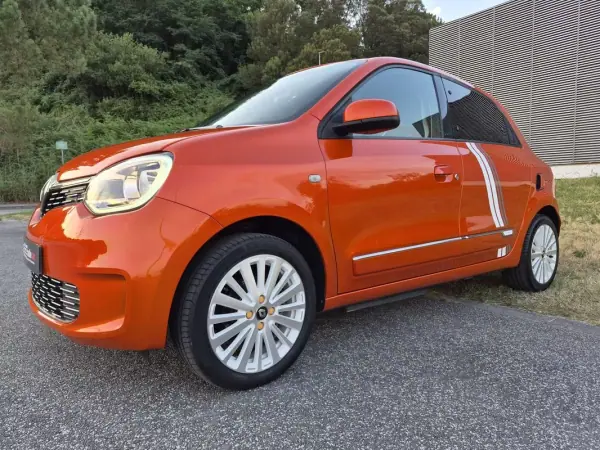 Renault Twingo 2021 - 13499 EUR, 55410 km - AUTO.MOTO.pt - 55410km - foto 11 de 32