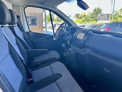 Opel Vivaro 1.5 CDTi 2020 - 18990 EUR, 130929 km - AUTO.MOTO.pt - 130929km - foto 18 de 27