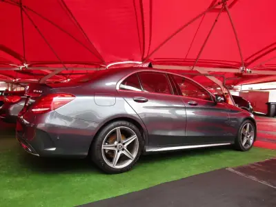 Mercedes-Benz C 200 2015 - 24900 EUR, 99840 km - foto 4 de 26