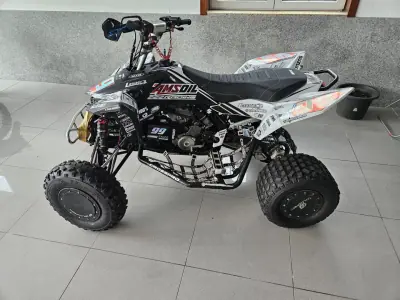 Suzuki 2008 - 12350 EUR, 10 km - AUTO.MOTO.pt - 10km - foto 3 de 8