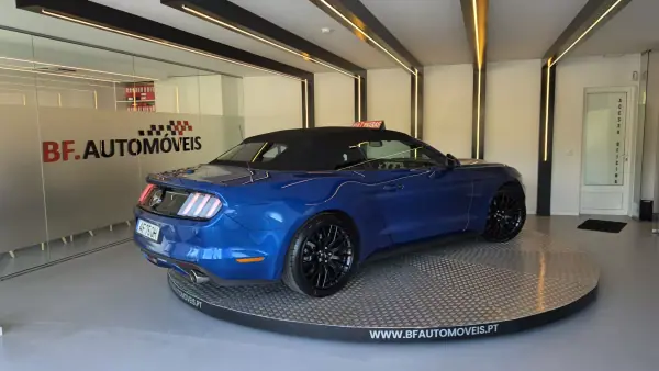 Ford Mustang 2017 - 44900 EUR, 29851 km - AUTO.MOTO.pt - 29851km - foto 7 de 58