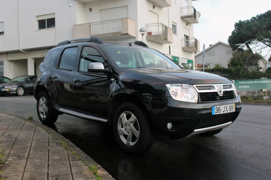 Dacia Duster 2010 - 6250 EUR, 155000 km - AUTO.MOTO.pt - 155000km - foto 21 de 24