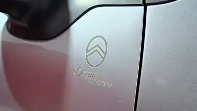 Citroën C3 2019 - 12750 EUR, 56334 km - AUTO.MOTO.pt - 56334km - foto 4 de 75