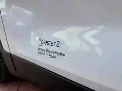 Polestar 2 2022 - 29900 EUR, 40180 km - AUTO.MOTO.pt - 40180km - foto 10 de 16