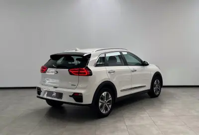 Kia e-Niro 2021 - 21900 EUR, 58000 km - AUTO.MOTO.pt - 58000km - foto 7 de 21