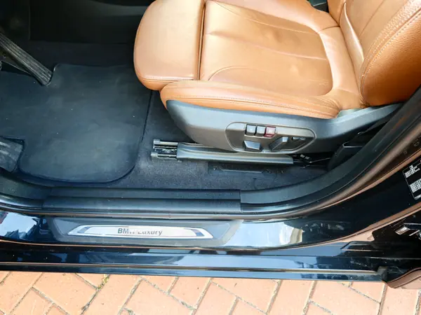 BMW 218 Active Tourer 2014 - 13990 EUR, 243000 km - AUTO.MOTO.pt - 243000km - foto 10 de 14
