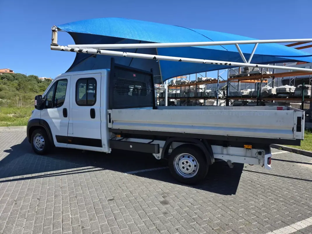 Peugeot 2020 - 18990 EUR, 170000 km - AUTO.MOTO.pt - 170000km - foto 5 de 14