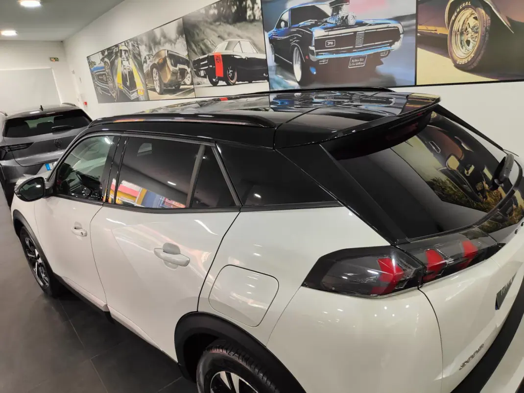 Peugeot 2008 2020 - 17500 EUR, 79000 km - AUTO.MOTO.pt - 79000km - foto 24 de 30