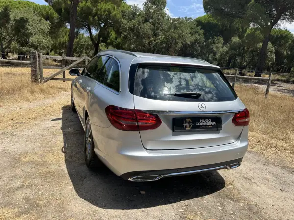 Mercedes-Benz C 180 2014 - 13500 EUR, 200000 km - AUTO.MOTO.pt - 200000km - foto 6 de 14