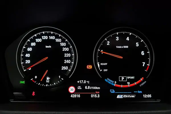BMW X2 2022 - 28450 EUR, 42816 km - AUTO.MOTO.pt - 42816km - foto 48 de 52