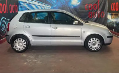 Volkswagen Polo 2003 - 2600 EUR, 105000 km - 105000km - foto 4 de 28