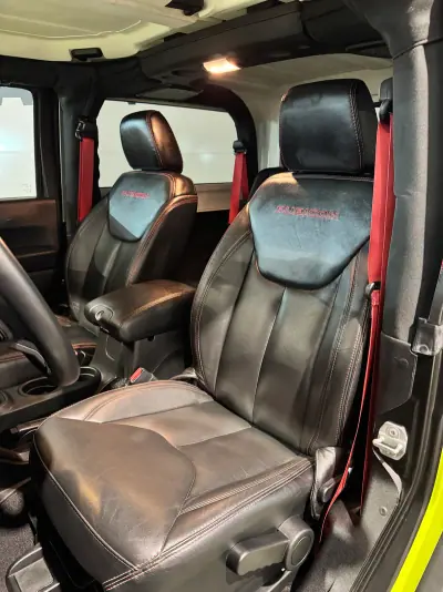 Jeep Wrangler 2019 - 65000 EUR, 19000 km - 19000km - foto 24 de 60