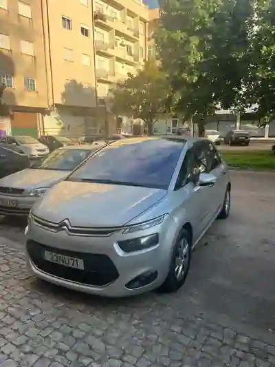 Citroën C4 Picasso 2013 - 7000 EUR, 252000 km - 252000km - foto 1 de 12
