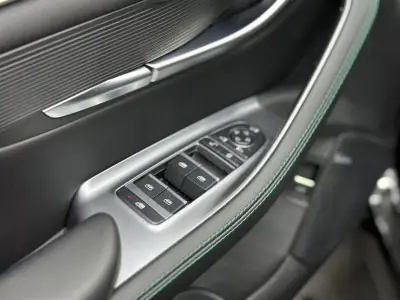 BYD Seal U 2025 - 44500 EUR, 800 km - AUTO.MOTO.pt - 800km - foto 36 de 83