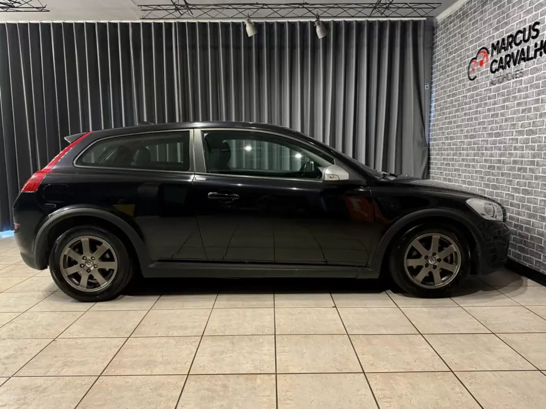 Volvo C30 2010 - 6900 EUR, 254000 km - 254000km - foto 6 de 13