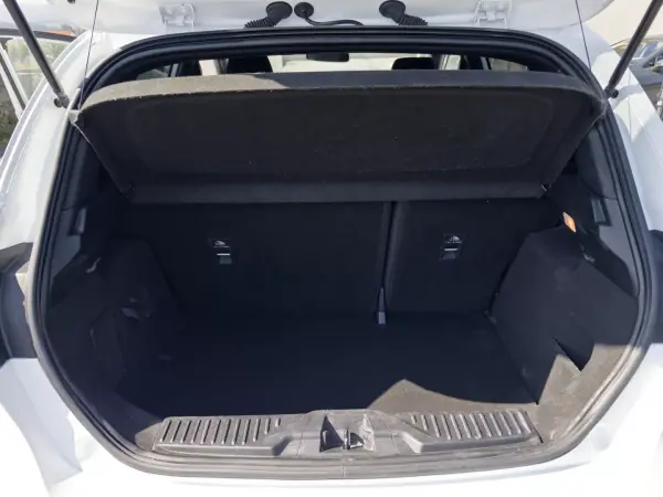 Ford Fiesta 2018 - 12990 EUR, 112000 km - 112000km - foto 27 de 36