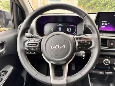 Kia Picanto 2025 - 15490 EUR, 17377 km - AUTO.MOTO.pt - 17377km - foto 12 de 26