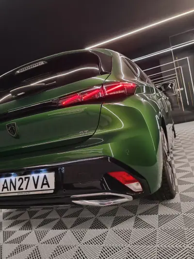 Peugeot 308 2022 - 22750 EUR, 133135 km - AUTO.MOTO.pt - 133135km - foto 12 de 26