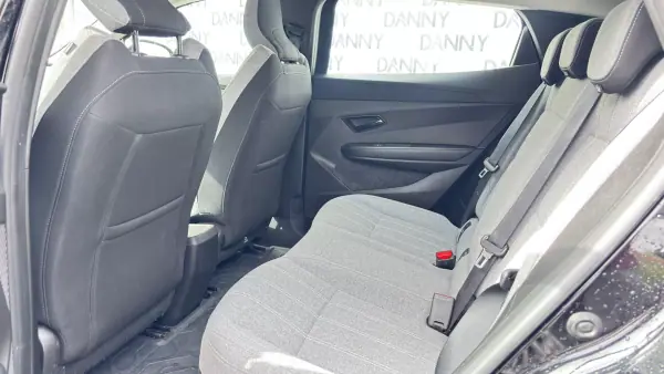 Renault Mégane E-Tech 2022 - 24990 EUR, 84000 km - AUTO.MOTO.pt - 84000km - foto 4 de 16