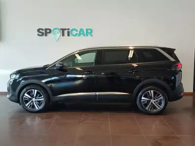 Peugeot 5008 2024 - 31500 EUR, 12350 km - AUTO.MOTO.pt - 12350km - foto 8 de 45