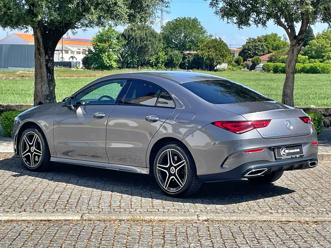 Mercedes-Benz CLA 250 2023 - 36900 EUR, 30000 km - AUTO.MOTO.pt - 30000km - foto 8 de 33