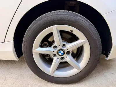BMW 116 2018 - 17490 EUR, 81038 km - AUTO.MOTO.pt - 81038km - foto 17 de 17