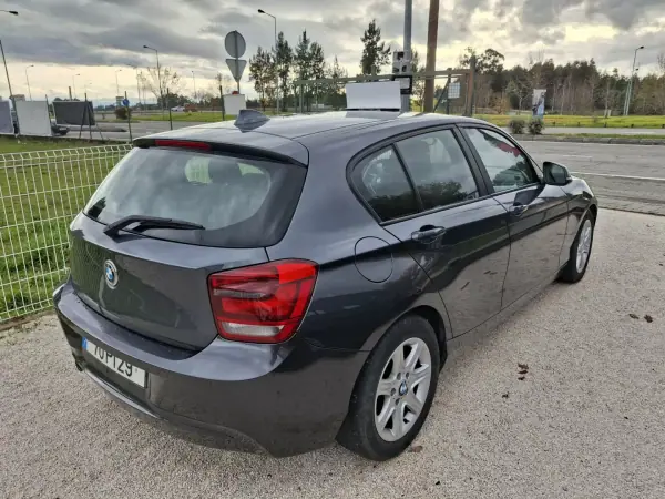 BMW 116 2014 - 13900 EUR, 205123 km - AUTO.MOTO.pt - 205123km - foto 5 de 11