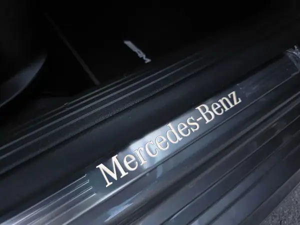Mercedes-Benz CLA 180 2022 - 29900 EUR, 36800 km - 36800km - foto 34 de 44