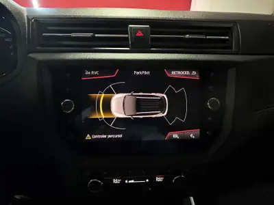 SEAT Arona 2020 - 14000 EUR, 152238 km - AUTO.MOTO.pt - 152238km - foto 9 de 22