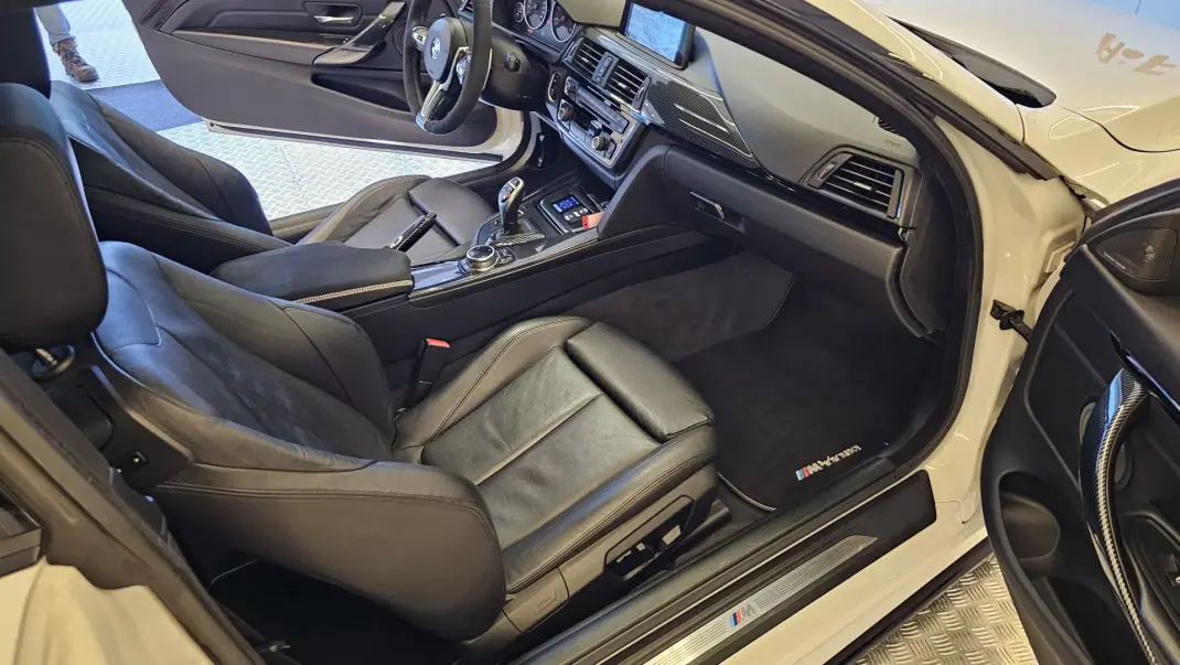 BMW 420 2014 - 28900 EUR, 189211 km - AUTO.MOTO.pt - 189211km - foto 39 de 42