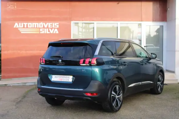 Peugeot 5008 2018 - 21990 EUR, 116000 km - AUTO.MOTO.pt - 116000km - foto 10 de 40