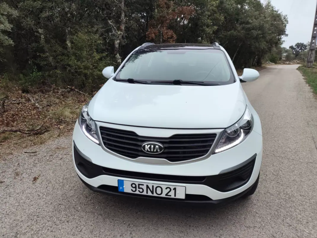 Kia Sportage 2013 - 8990 EUR, 204320 km - 204320km - foto 2 de 14