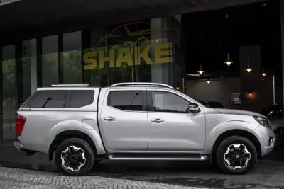 Nissan Navara 2020 - 32490 EUR, 120713 km - AUTO.MOTO.pt - 120713km - foto 5 de 48