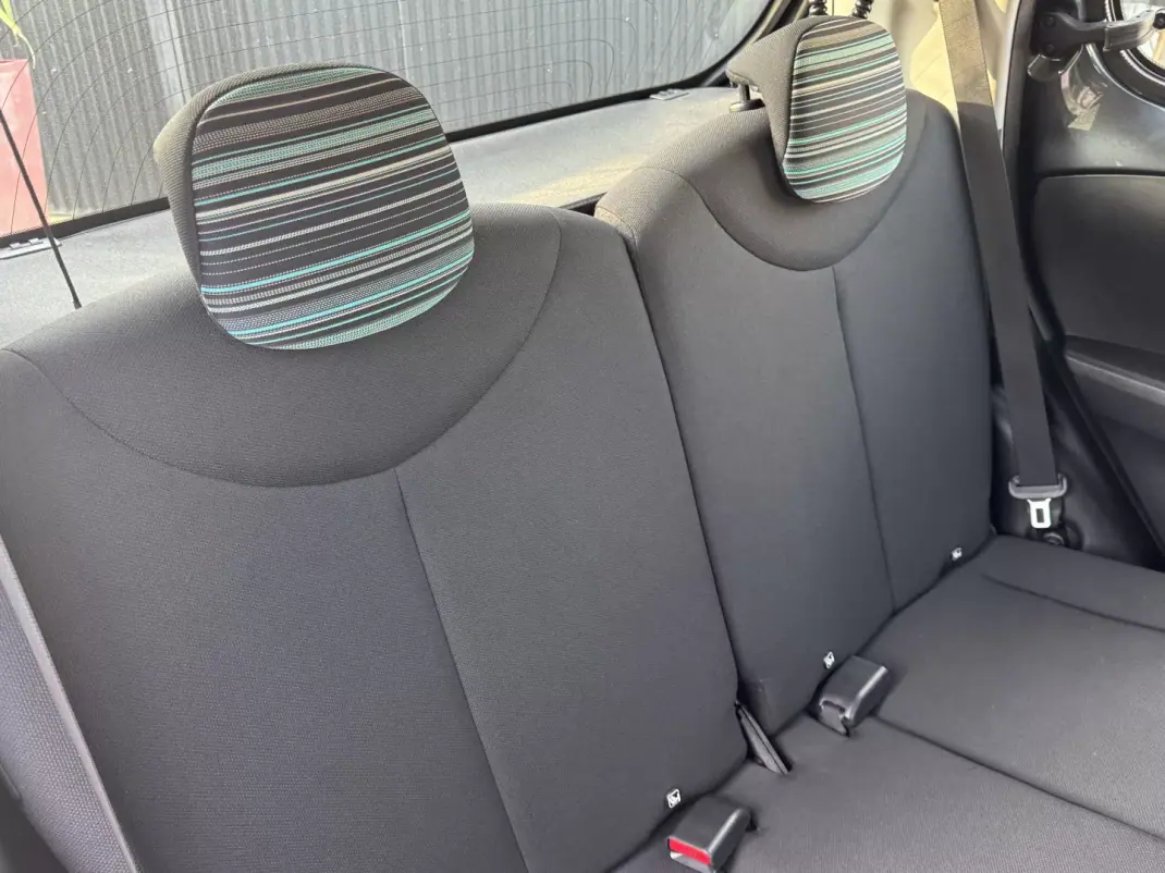 Citroën C1 2018 - 9999 EUR, 40000 km - AUTO.MOTO.pt - 40000km - foto 19 de 20