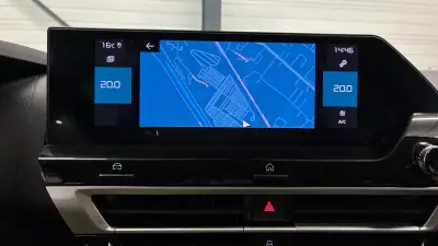 Citroën C4 2023 - 16500 EUR, 124000 km - AUTO.MOTO.pt - 124000km - foto 5 de 6