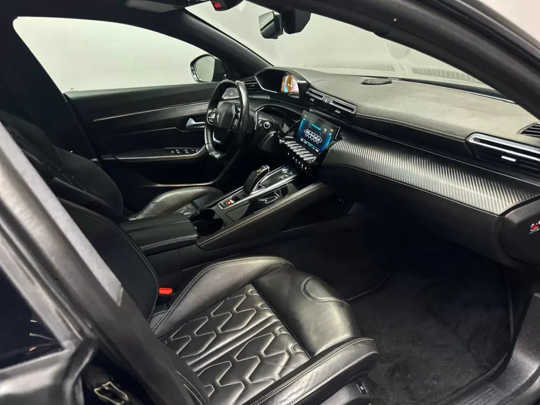 Peugeot 508 2021 - 24000 EUR, 72000 km - AUTO.MOTO.pt - 72000km - foto 12 de 29