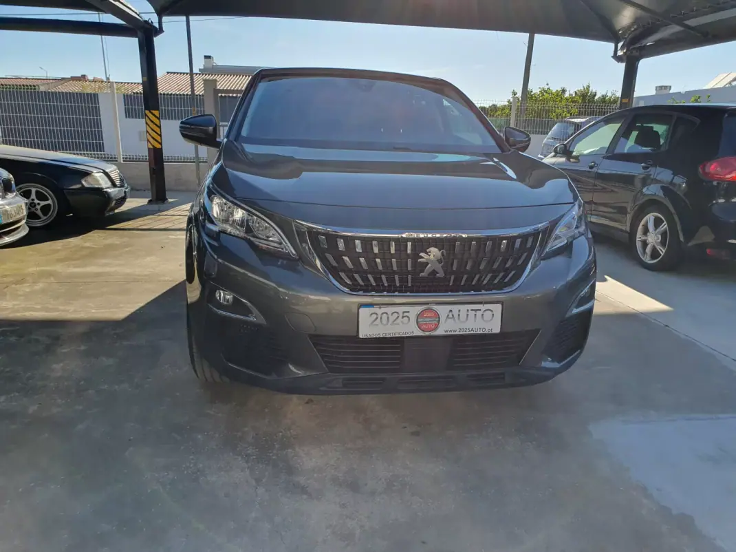 Peugeot 3008 2019 - 17 EUR, 80000 km - AUTO.MOTO.pt - 80000km - foto 9 de 26