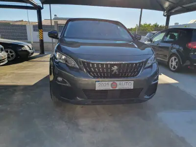Peugeot 3008 2019 - 17 EUR, 80000 km - AUTO.MOTO.pt - 80000km - foto 9 de 26