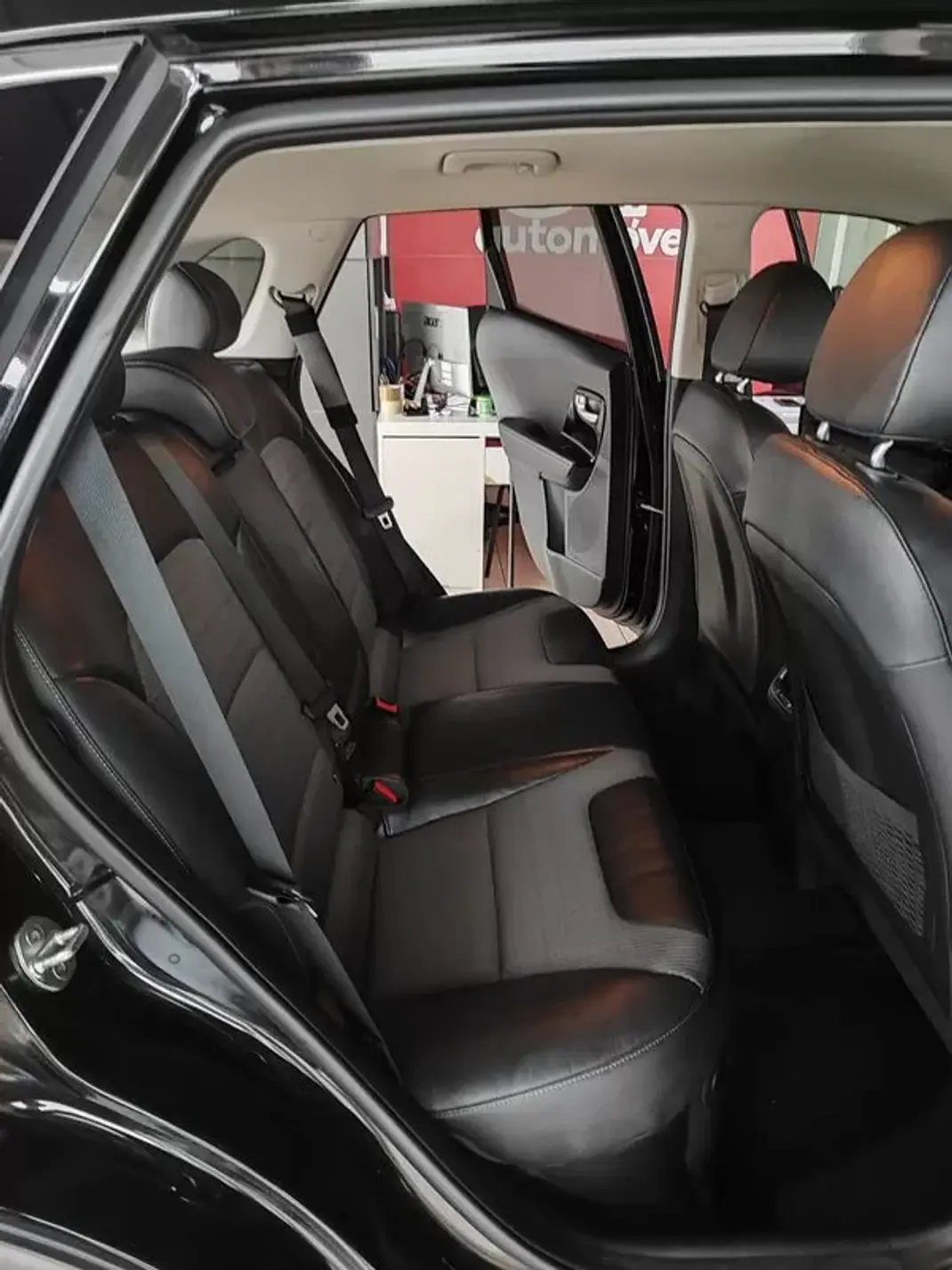 Kia Niro 2019 - 17250 EUR, 51300 km - AUTO.MOTO.pt - 51300km - foto 17 de 34