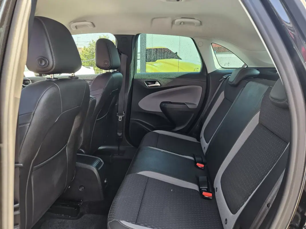 Opel Crossland X 2018 - 12800 EUR, 112200 km - 112200km - foto 21 de 45