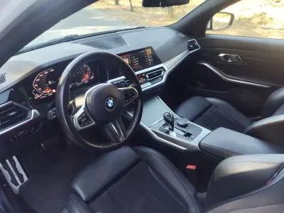 BMW 318 2021 - 27900 EUR, 115476 km - AUTO.MOTO.pt - 115476km - foto 19 de 24
