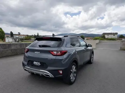 Kia Stonic 2022 - 16990 EUR, 83000 km - AUTO.MOTO.pt - 83000km - foto 7 de 42
